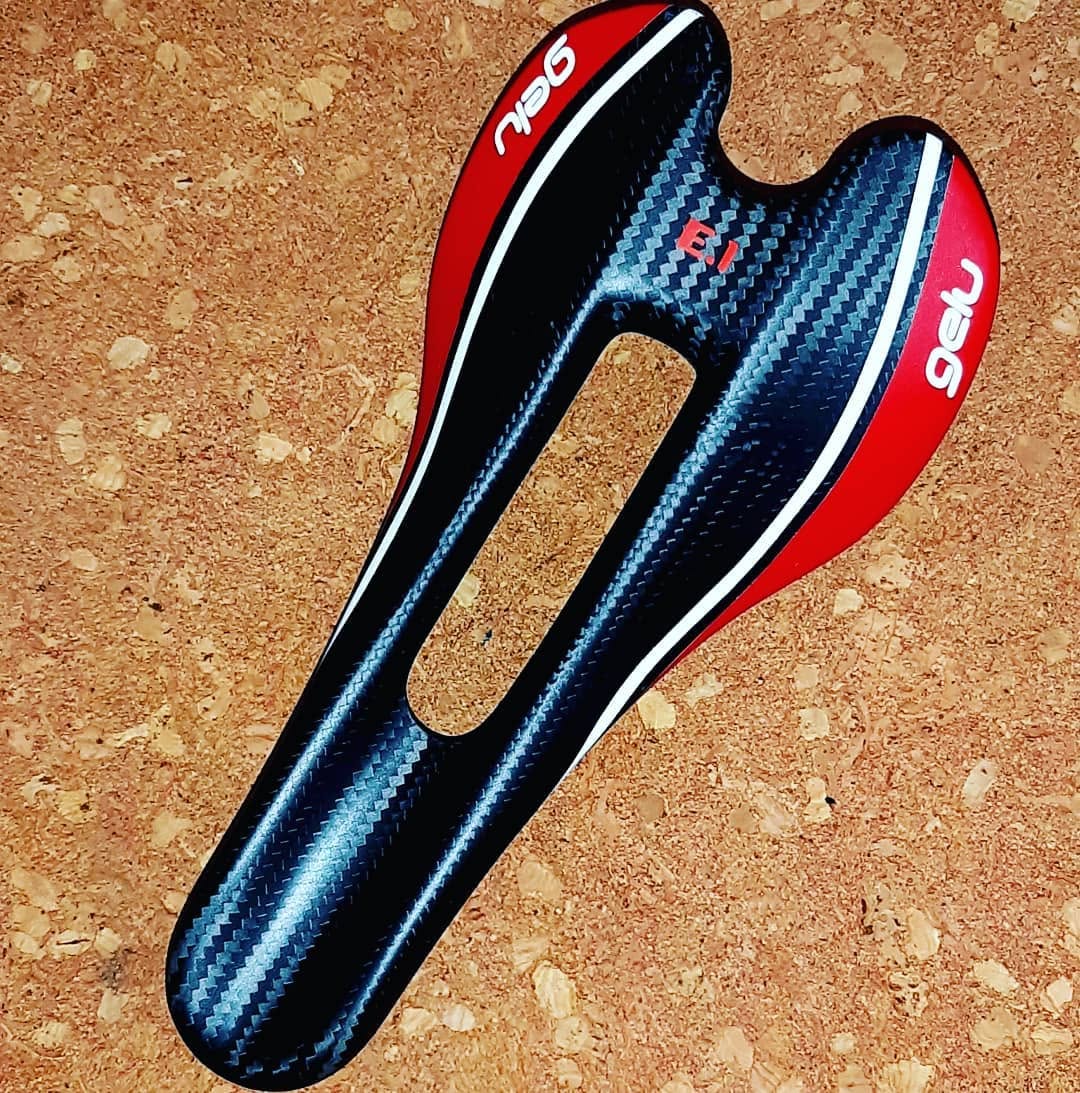 Gelu - E-Series Carbon Saddle