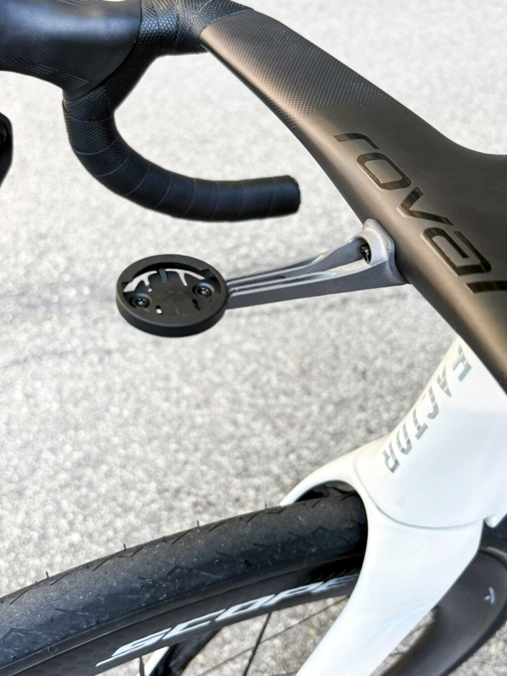 Alpitude - Gavia x Roval Rapide SL8 Titanium 3D-Printed Mount