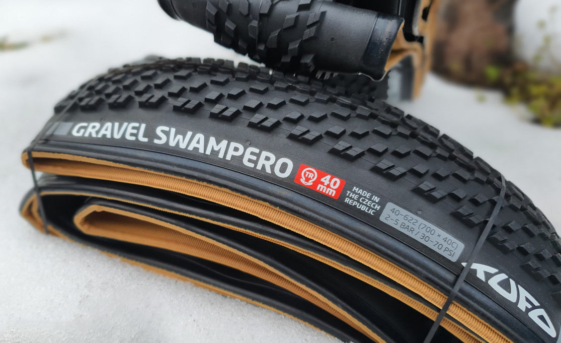 TUFO Gravel Swampero HD 700x40C plášť, TLR, kevlar, černý/béžový TUFO Gravel Swampero HD 700x40C plášť, TLR, kevlar, černý/béžový