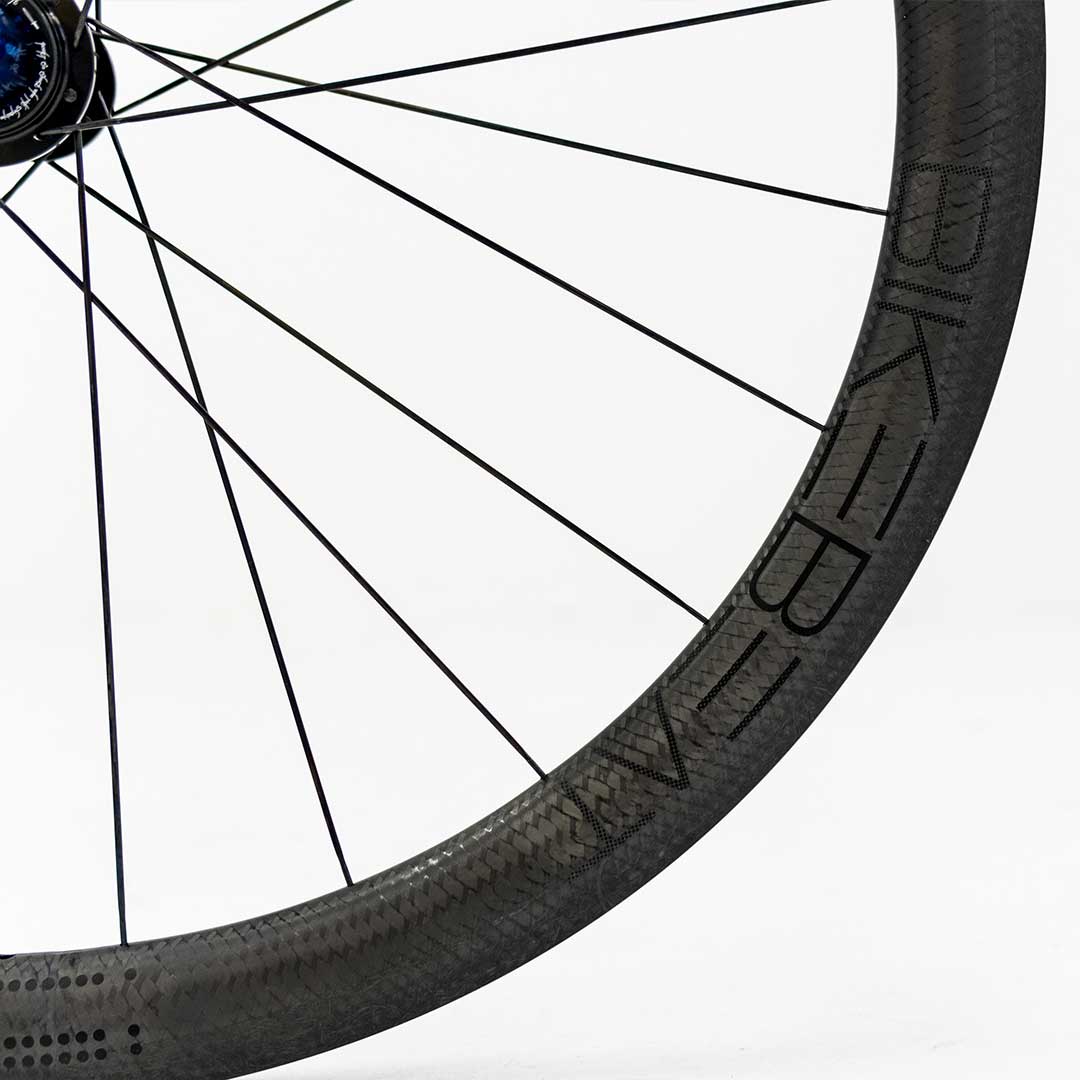 BIKE BEAT ÜBERFLIEGER  EXKLUSIV CARBON WHEEL SET 1290g