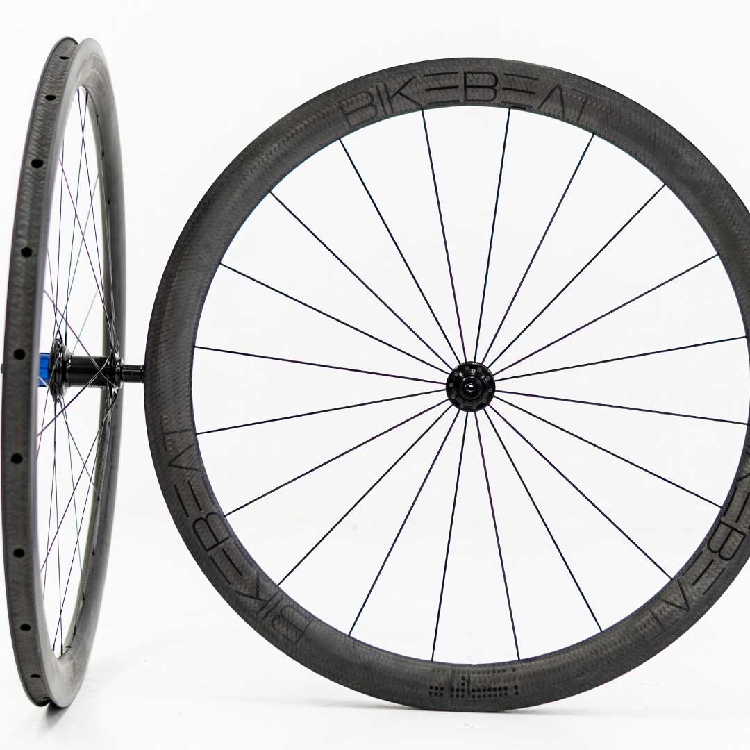 BIKE BEAT ÜBERFLIEGER  EXKLUSIV CARBON WHEEL SET 1290g